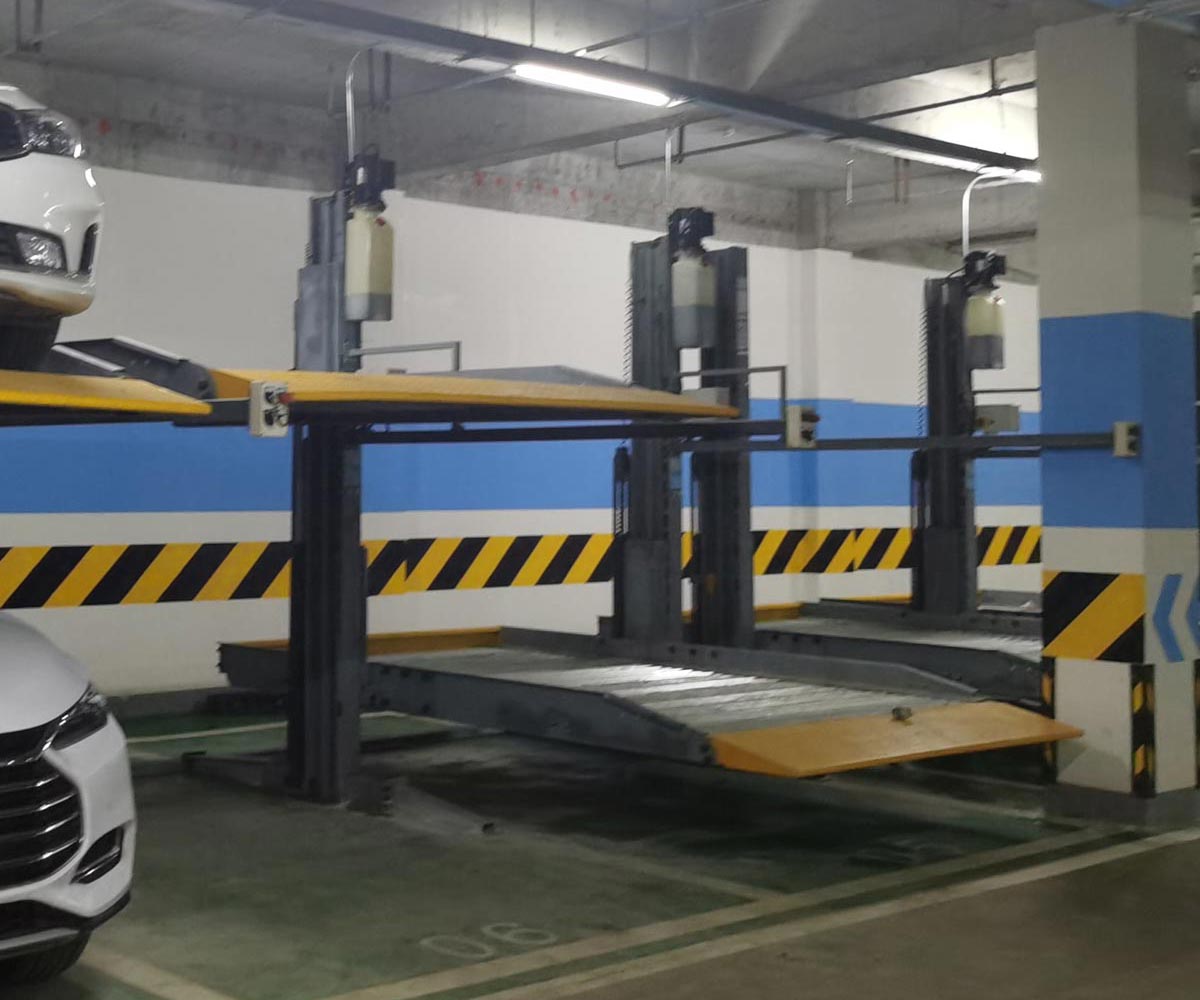 西區(qū)雙層簡易升降機械式停車設(shè)備回收