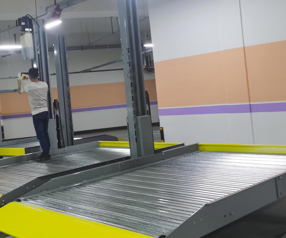西區(qū)PSH左右橫移立體停車廠家